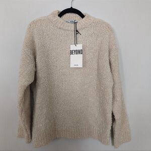 Mango BNWT Bouclé-knit wool-blend sweater